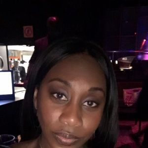 Meet your Posher, Vickie